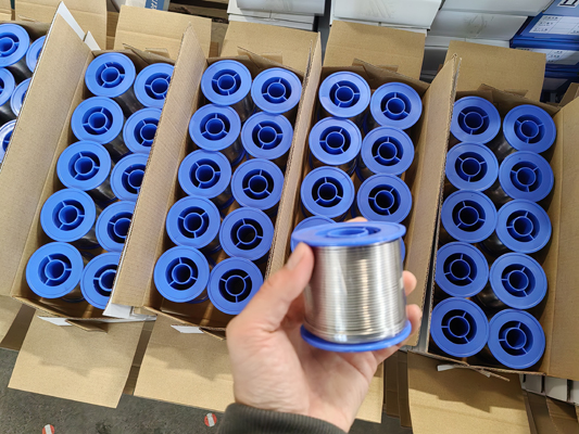 40 60 lead solder for electronics Soldadura de plomo 40 60 para electrónica.